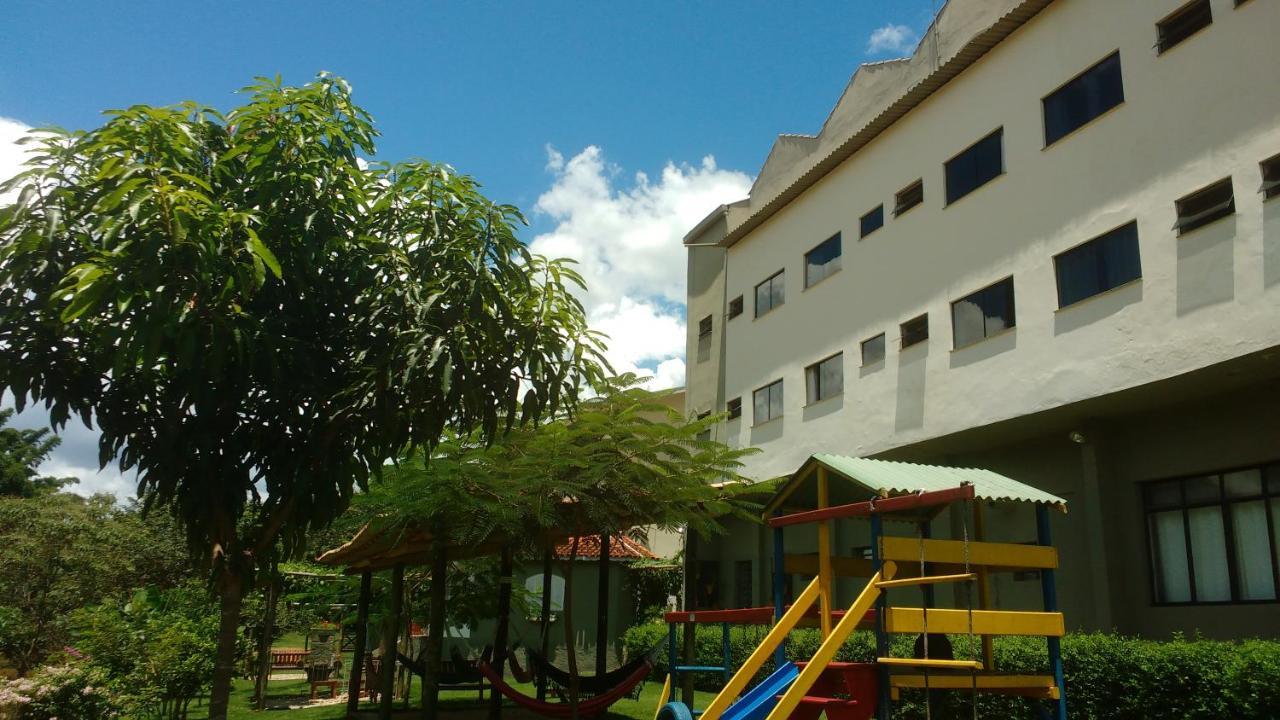 Hotel Santiago Lindóia Kültér fotó